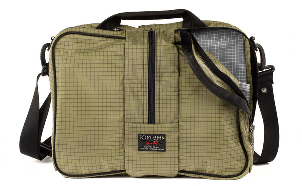 Pilot in Taiga (green with grey grid) 400 Halcyon with Northwest Sky (grey with white grid) 200 Halcyon.